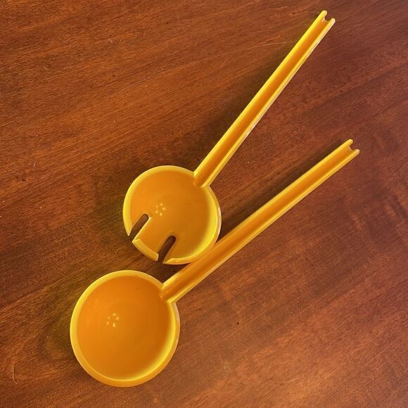 MCM Bright Yellow Acrylic Salad Set - Picture 1 of 6